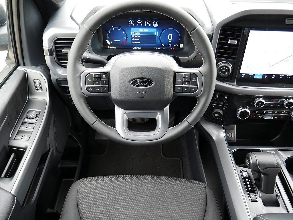 2026 Ford F-150 XLT CREW 4WD