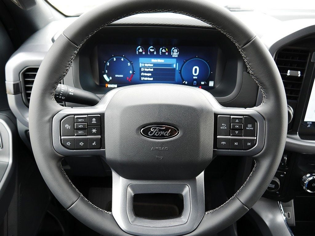 2026 Ford F-150 XLT CREW 4WD
