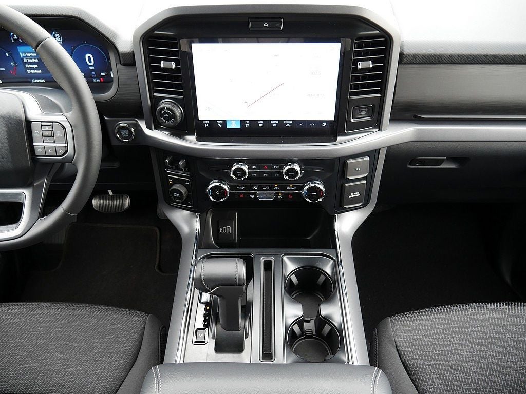 2026 Ford F-150 XLT CREW 4WD