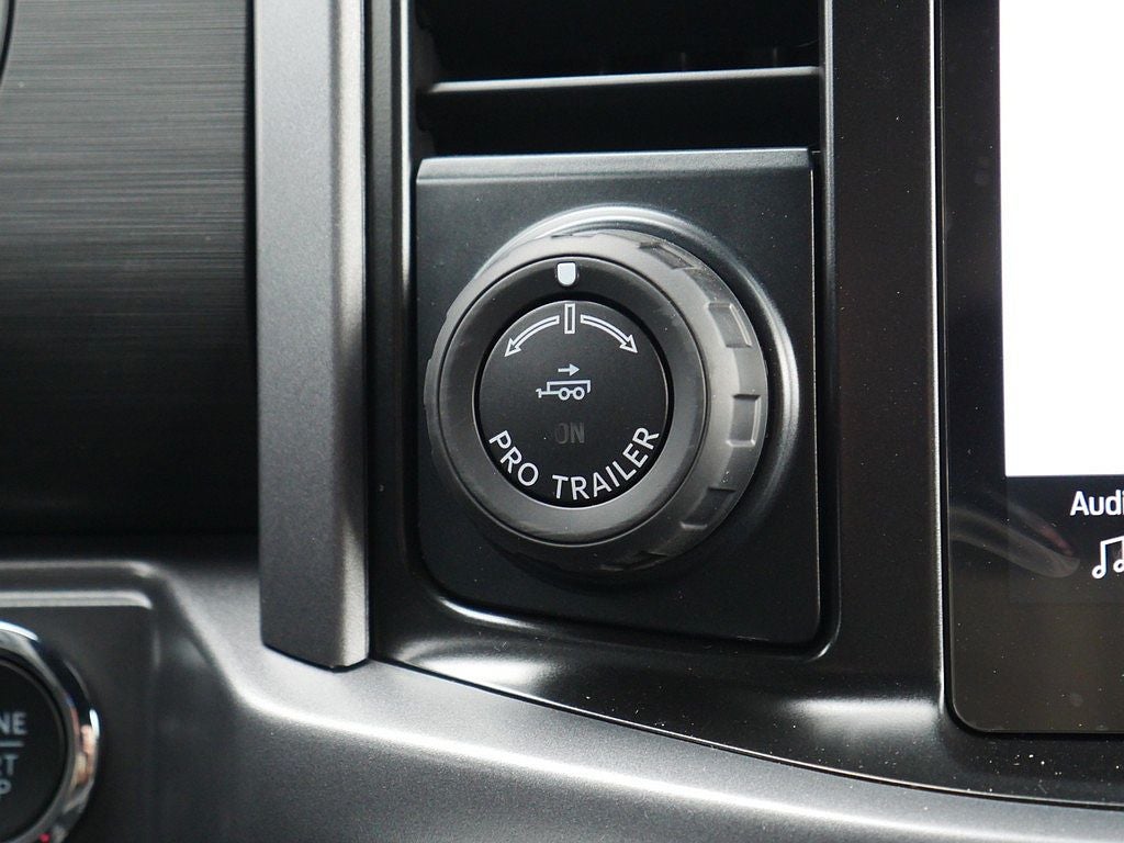 2026 Ford F-150 XLT CREW 4WD