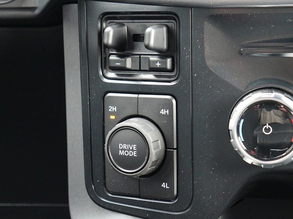 2026 Ford F-150 XLT CREW 4WD