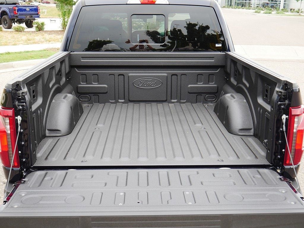 2026 Ford F-150 XLT CREW 4WD