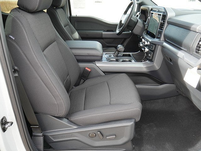 2026 Ford F-150 XLT CREW 4WD