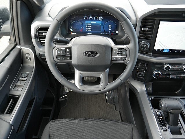 2026 Ford F-150 XLT CREW 4WD