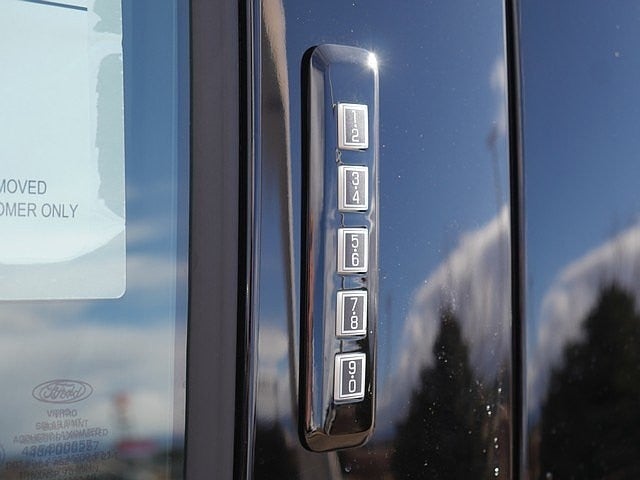 2026 Ford F-150 XLT CREW 4WD