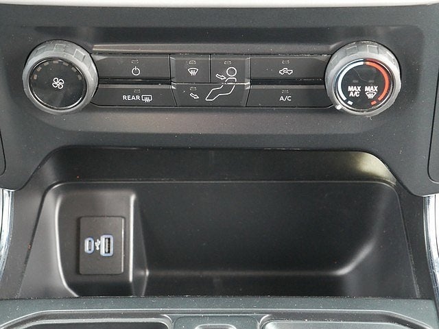 2022 Ford F-150 XLT SUPER CAB 2.7