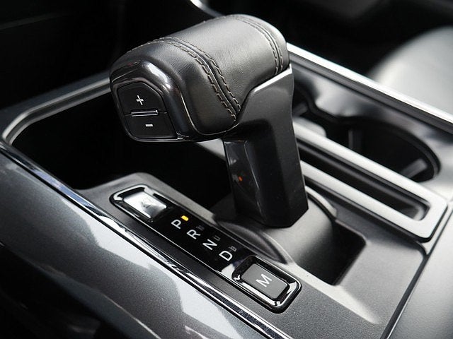 2023 Ford F-150 XLT CREW 5.0