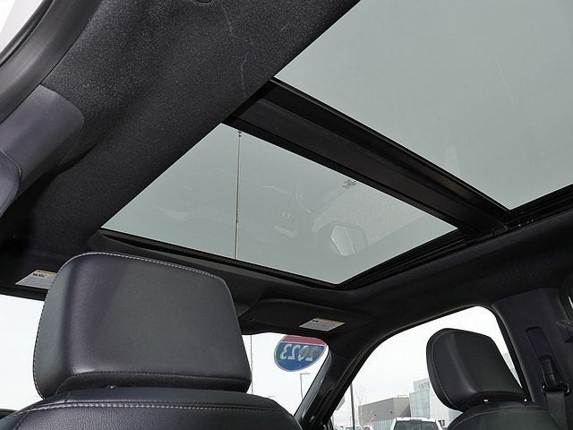 2023 Ford F-150 XLT CREW 5.0