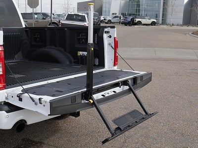 2023 Ford F-150 XLT CREW 5.0