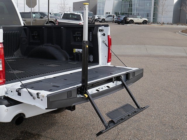 2023 Ford F-150 XLT CREW 5.0