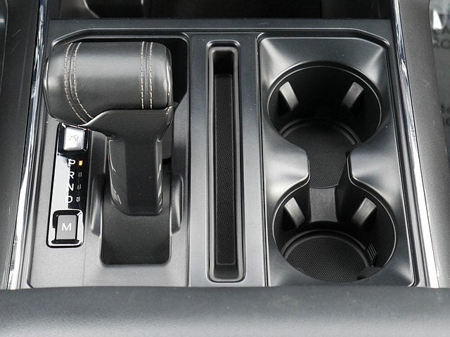 2023 Ford F-150 XLT CREW 5.0