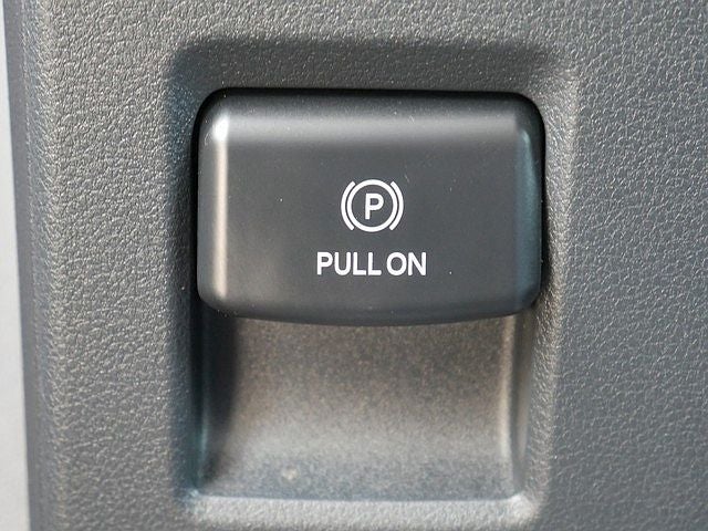 2023 Ford F-150 XLT CREW 5.0