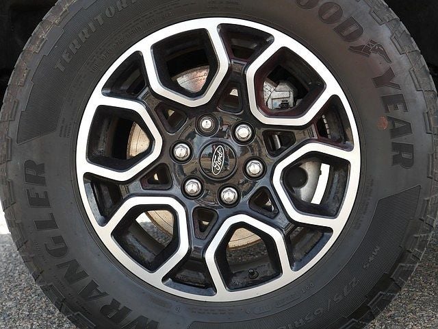 2023 Ford F-150 XLT CREW 5.0