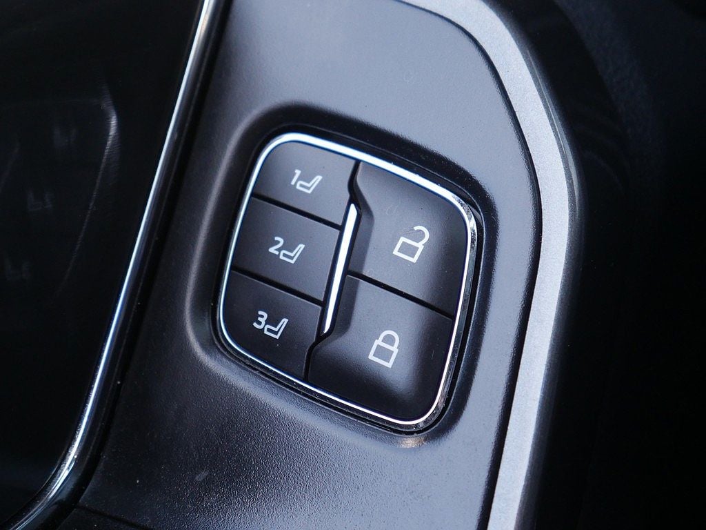 2022 Ford F-150 Lariat ROUSH 5.0