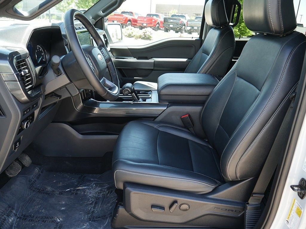 2023 Ford F-150 XLT CREW 5.0
