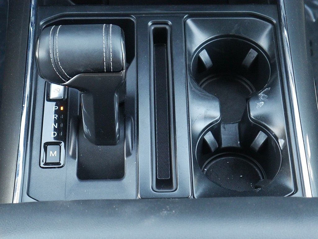 2023 Ford F-150 XLT CREW 5.0