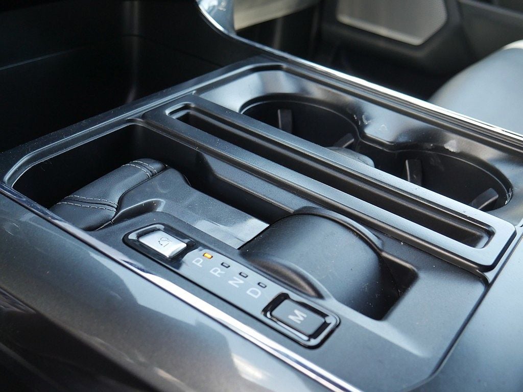 2023 Ford F-150 XLT CREW 5.0