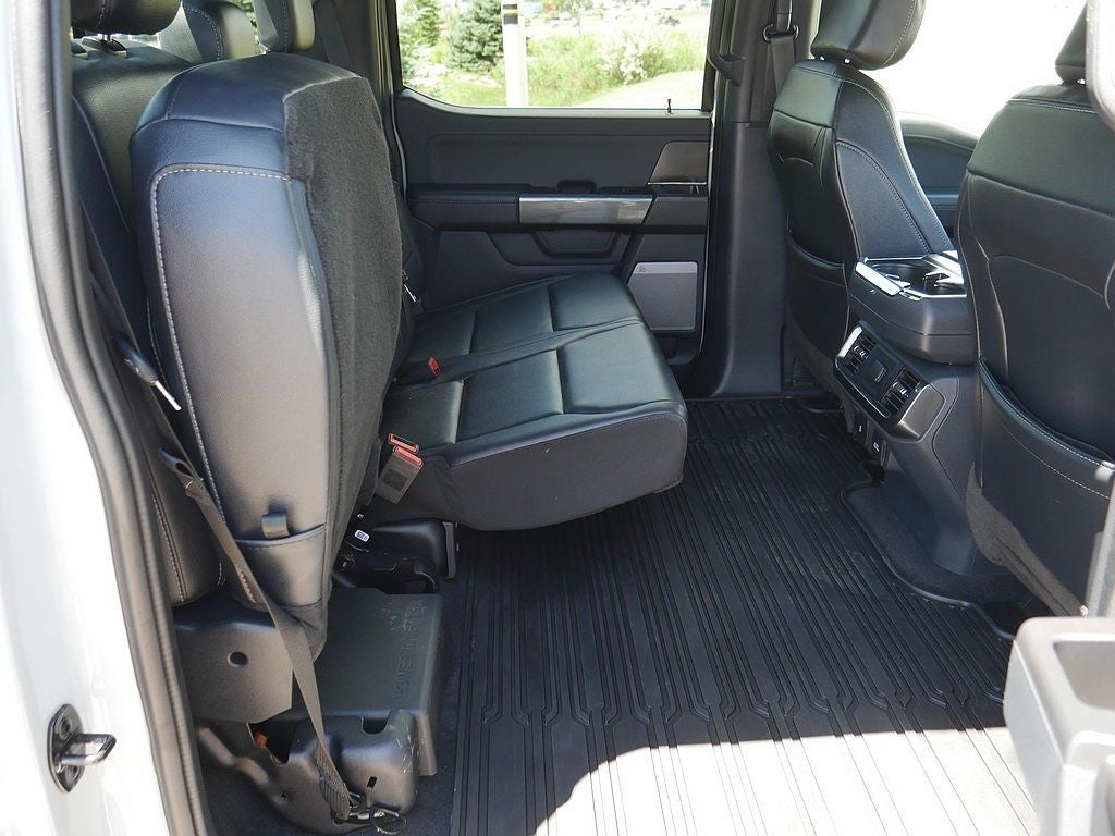 2023 Ford F-150 XLT CREW 5.0