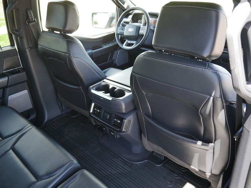 2023 Ford F-150 XLT CREW 5.0
