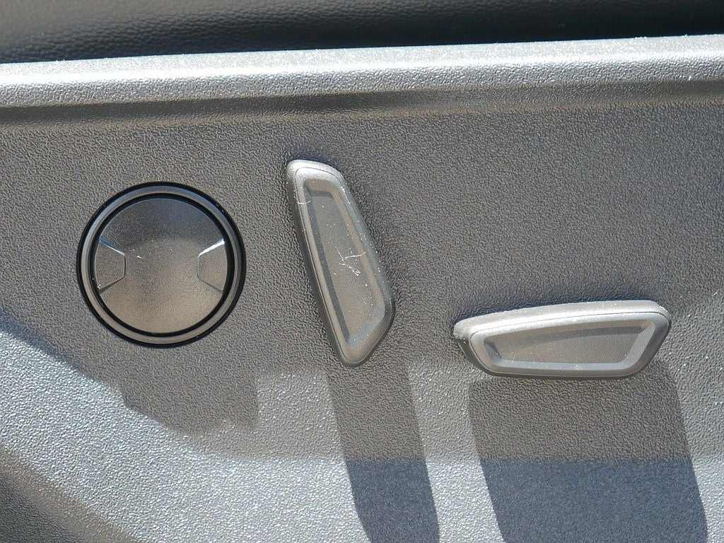 2023 Ford F-150 XLT CREW 5.0