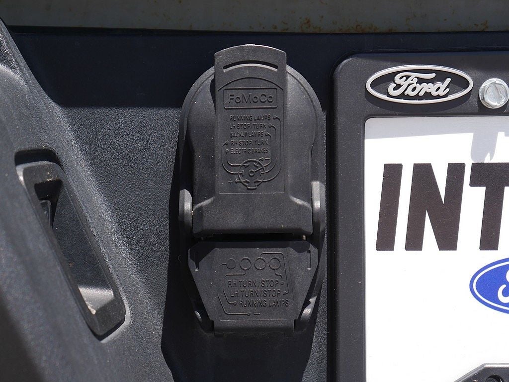 2023 Ford F-150 XLT CREW 5.0