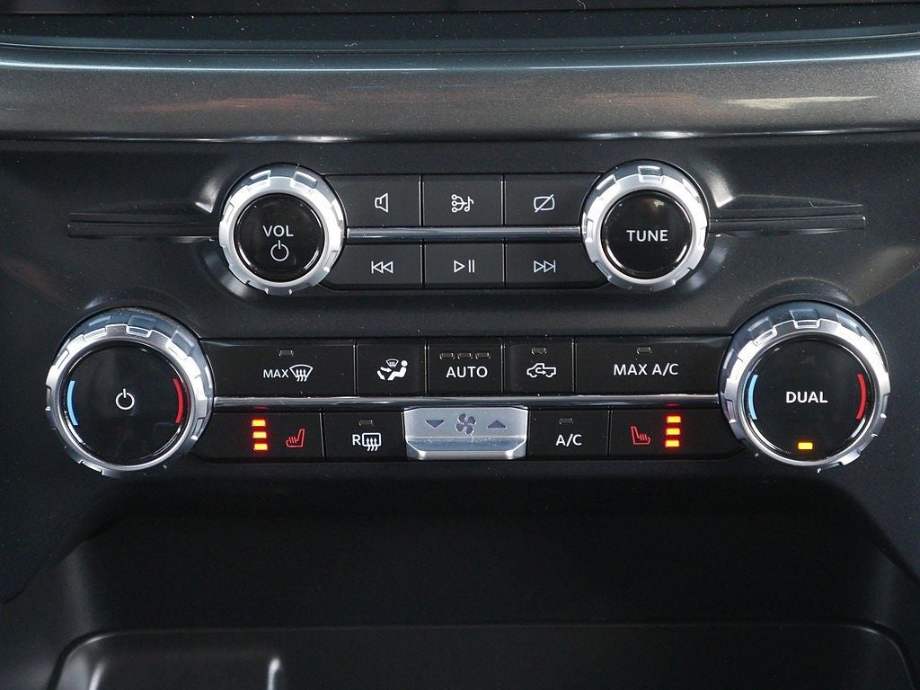 2023 Ford F-150 XLT CREW 5.0
