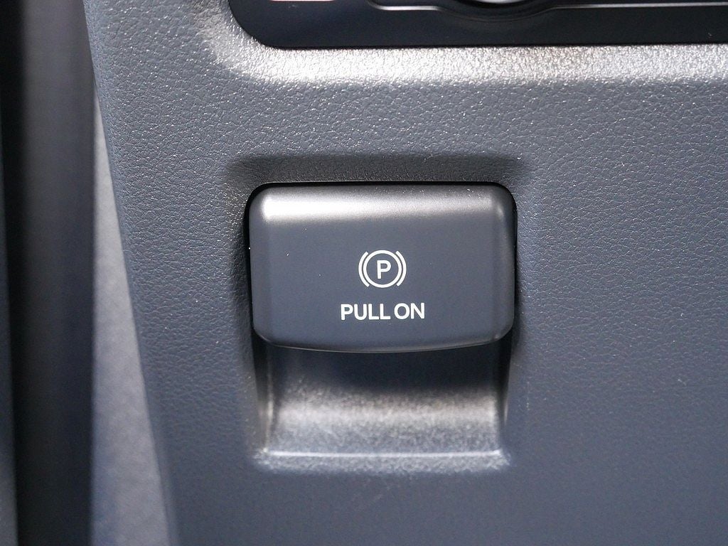 2023 Ford F-150 XLT CREW 5.0