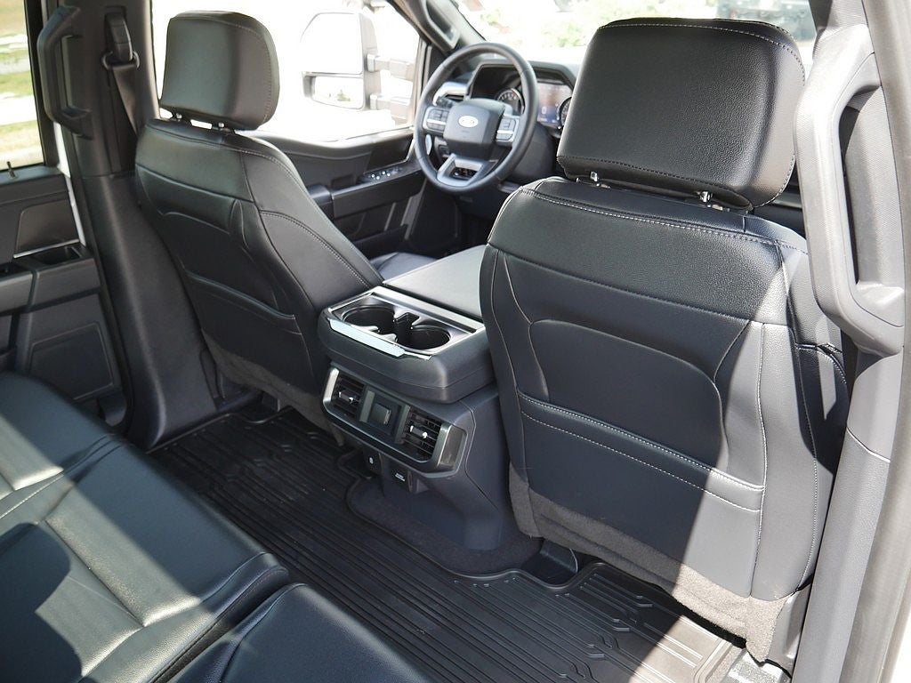 2023 Ford F-150 XLT CREW 5.0