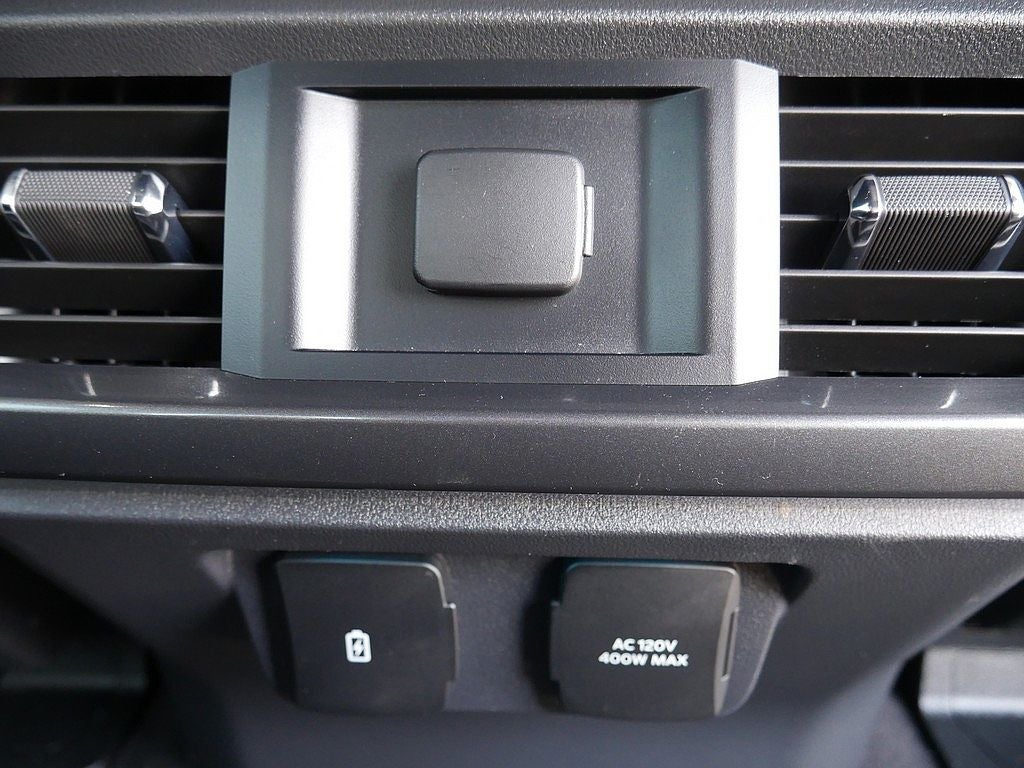 2023 Ford F-150 XLT CREW 5.0
