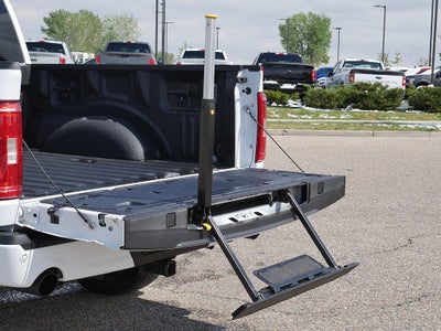2023 Ford F-150 XLT CREW 5.0