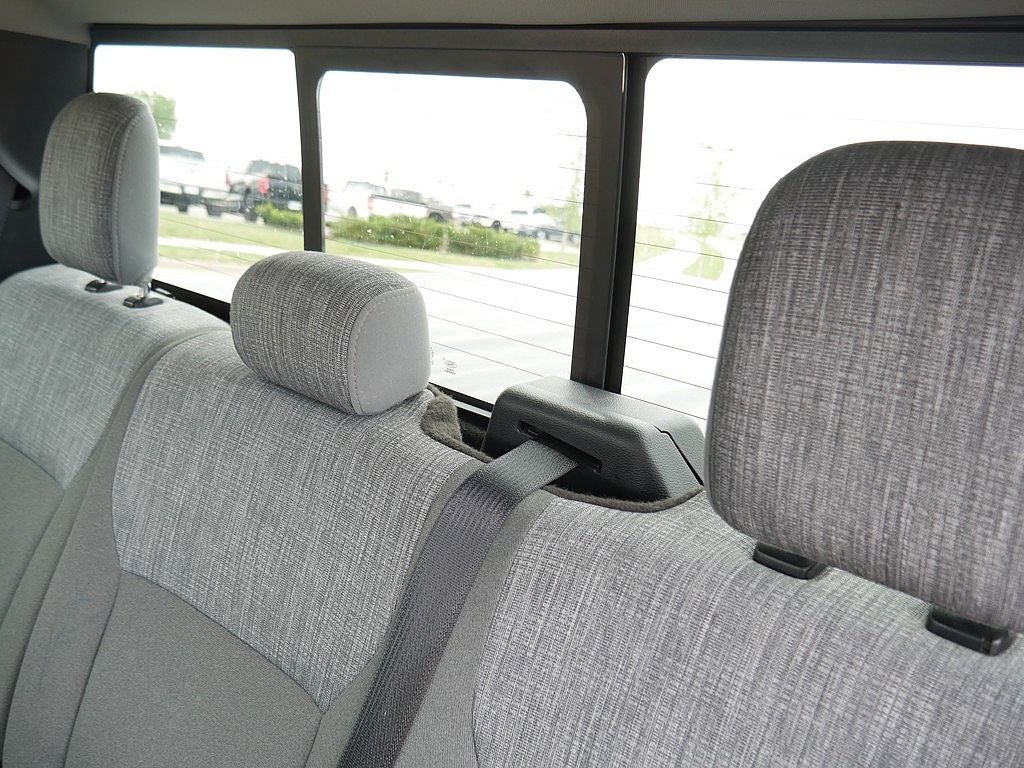 2023 Ford F-150 XLT CREW 5.0