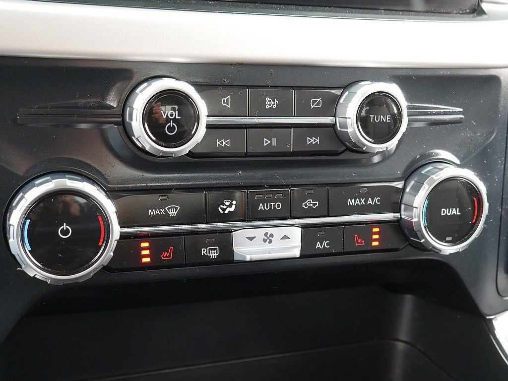 2023 Ford F-150 XLT CREW 5.0
