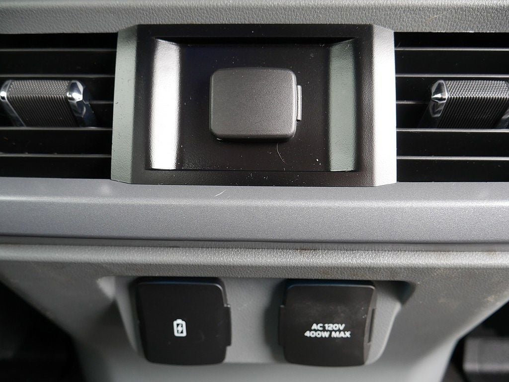 2023 Ford F-150 XLT CREW 5.0