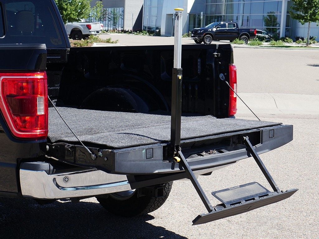 2021 Ford F-150 XLT CREW 5.0