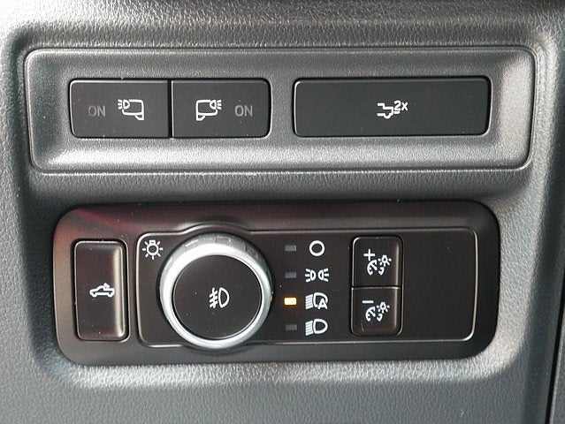 2023 Ford F-150 XLT CREW 5.0