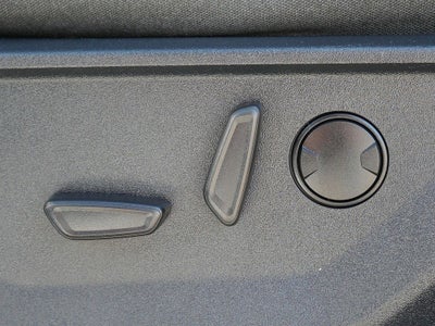 2023 Ford F-150 XLT CREW 5.0