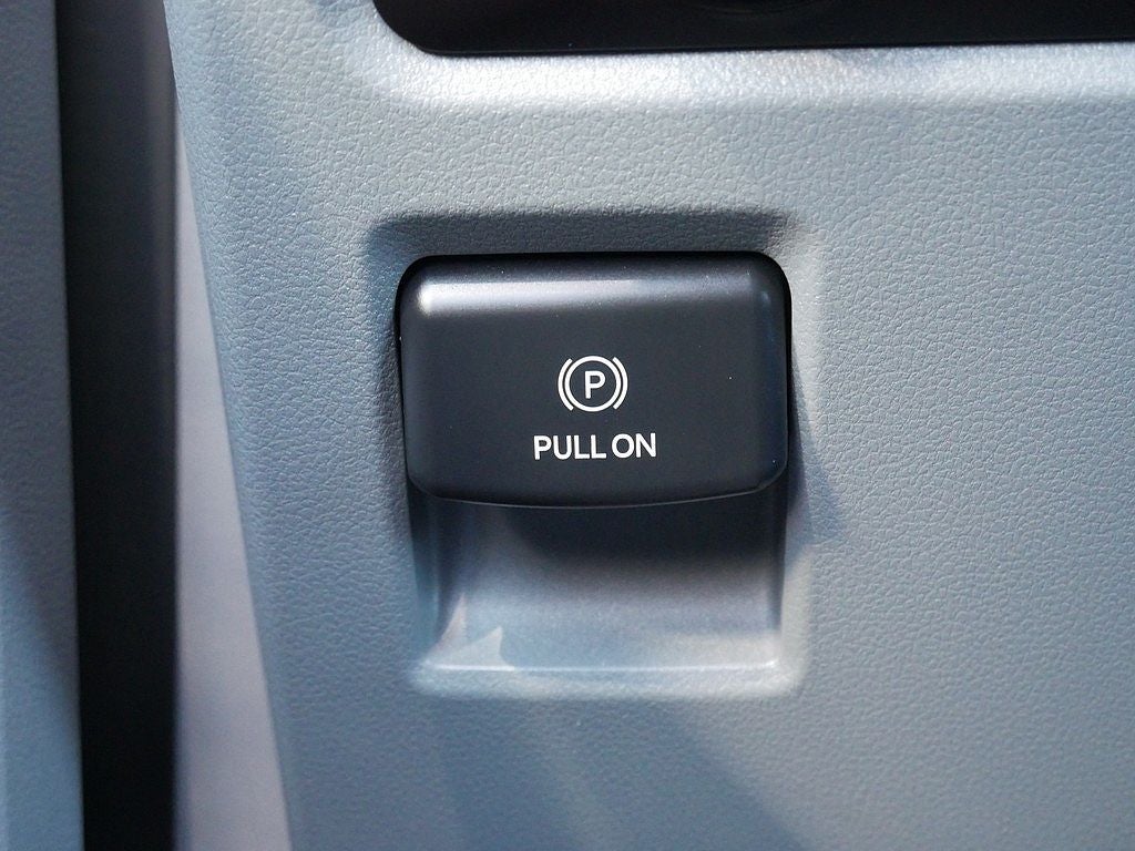 2023 Ford F-150 XLT CREW 5.0