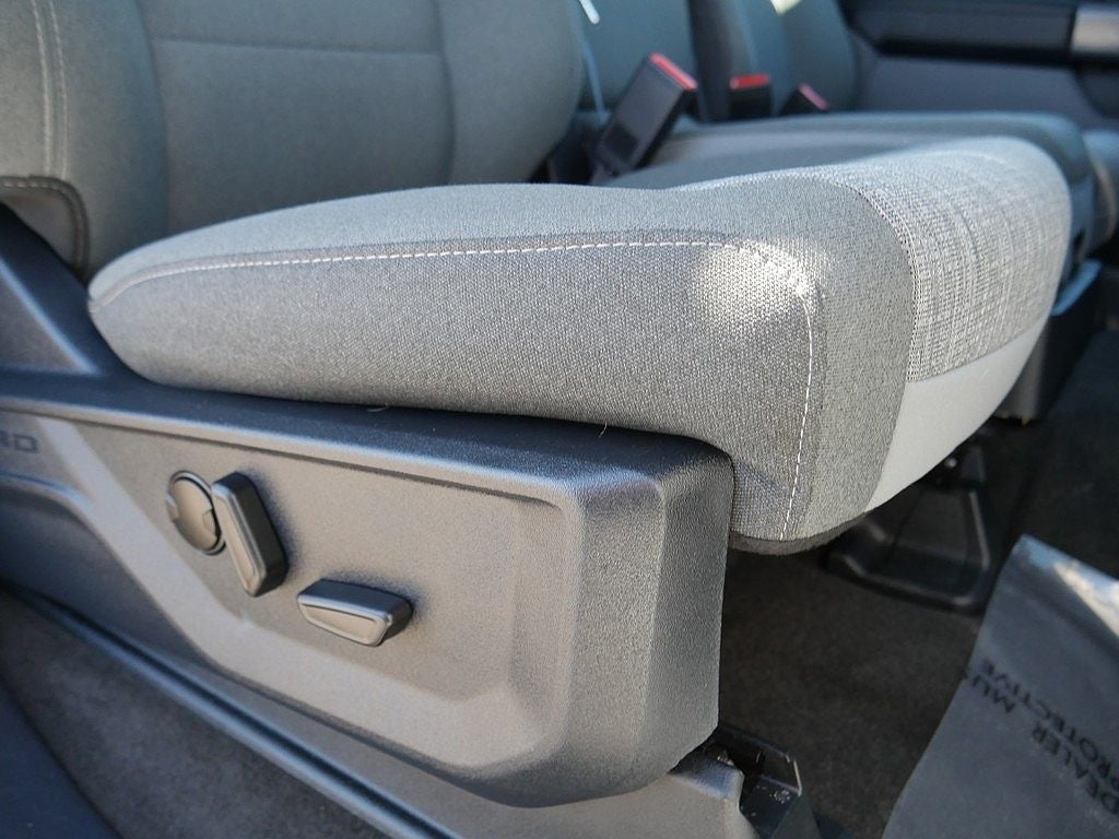 2023 Ford F-150 XLT CREW 5.0