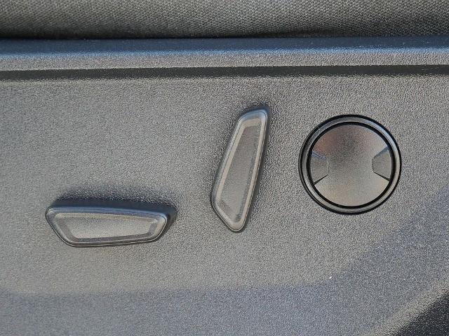 2023 Ford F-150 XLT CREW 5.0