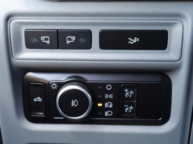 2023 Ford F-150 XLT CREW 5.0