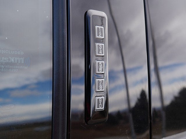 2023 Ford F-150 XLT CREW 3.5