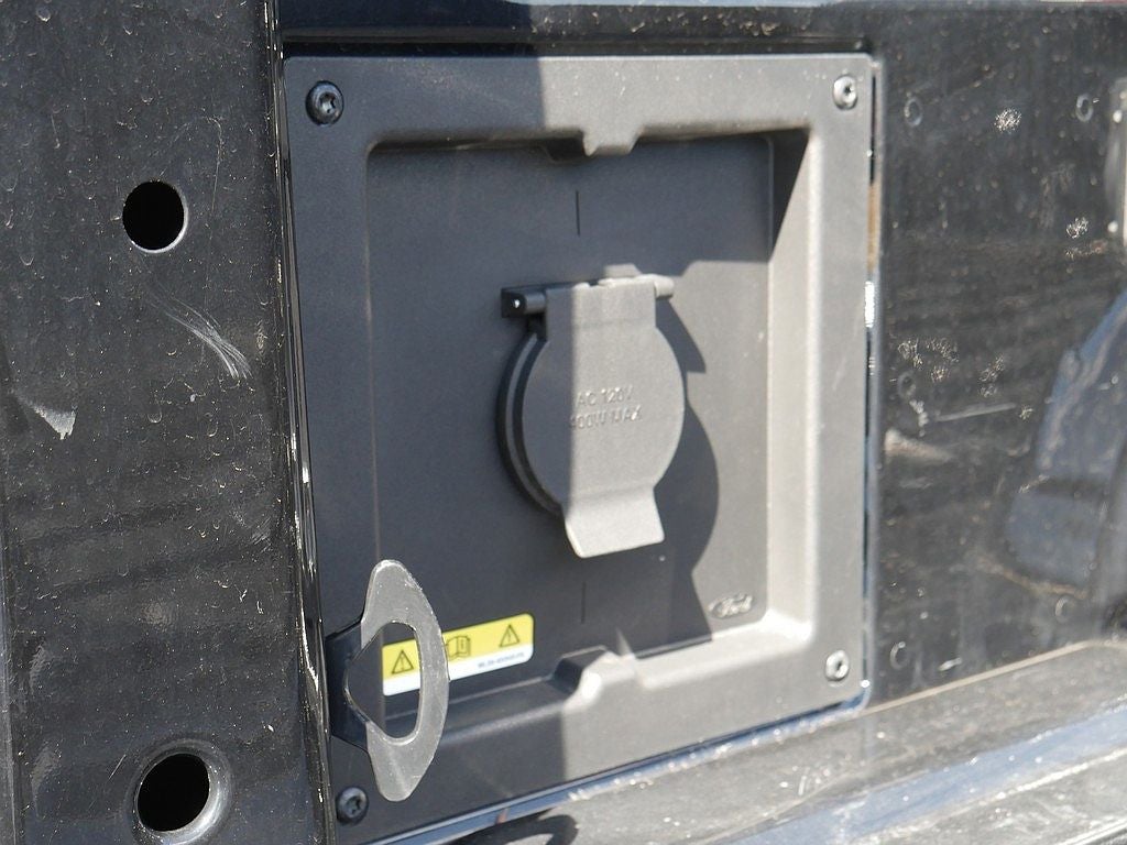 2023 Ford F-150 XLT CREW 3.5