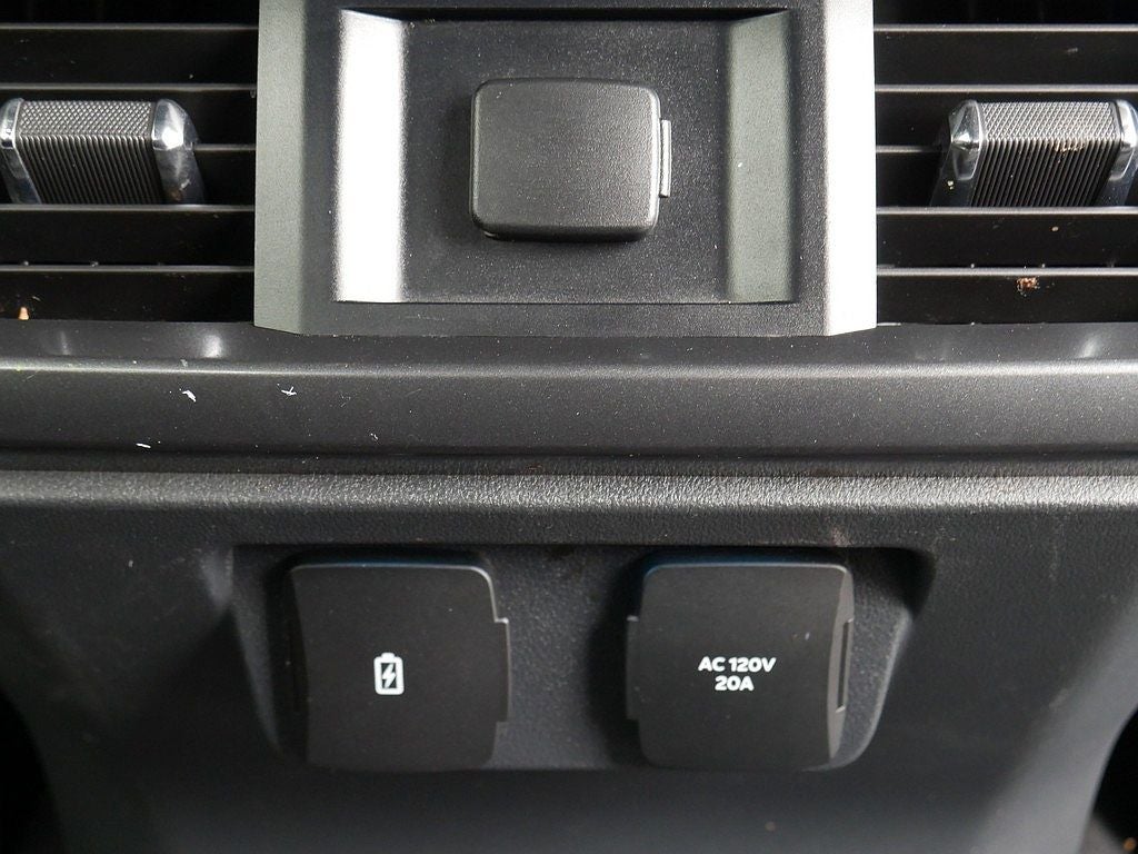 2023 Ford F-150 XLT CREW 3.5 PB