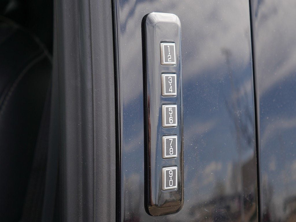 2023 Ford F-150 XLT CREW 3.5 PB