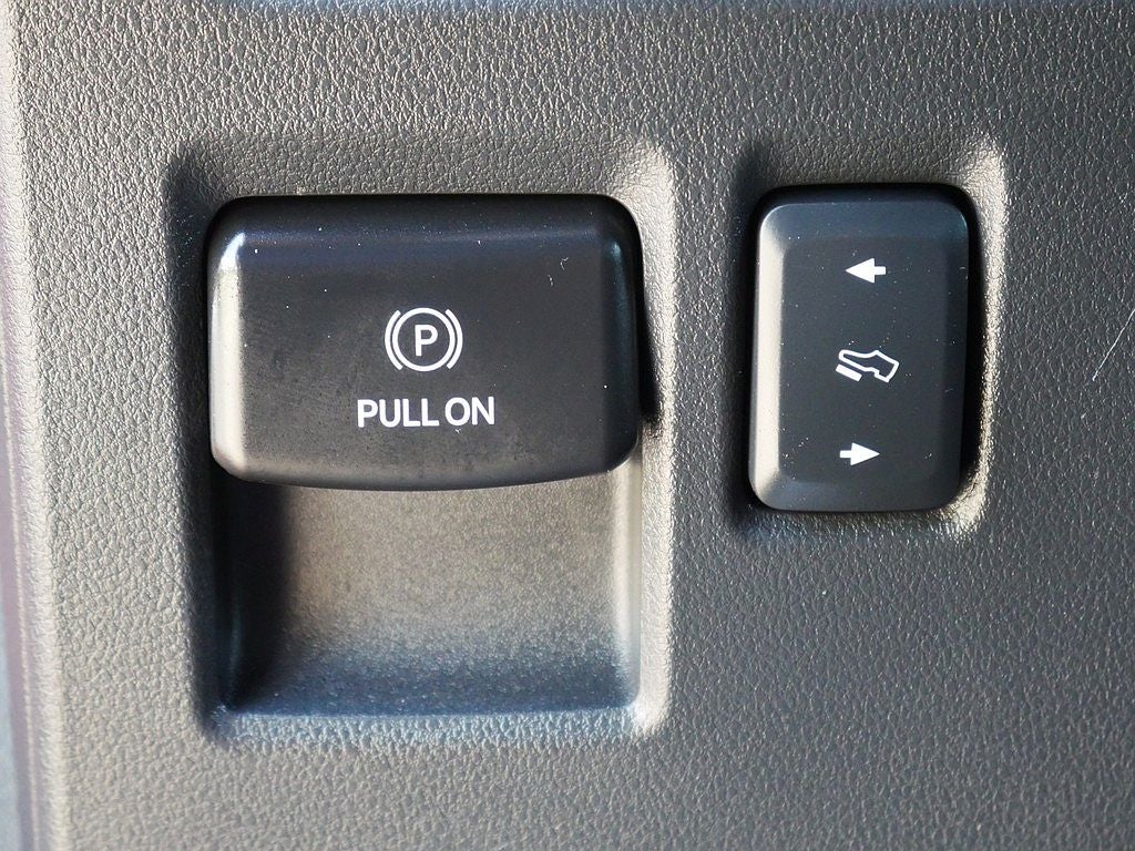 2023 Ford F-150 Lariat CREW 3.5 PB