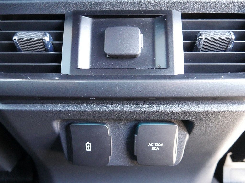 2023 Ford F-150 XLT CREW 3.5 PB