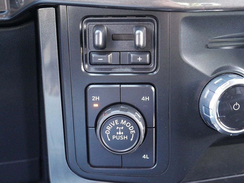 2023 Ford F-150 XLT CREW 3.5 PB