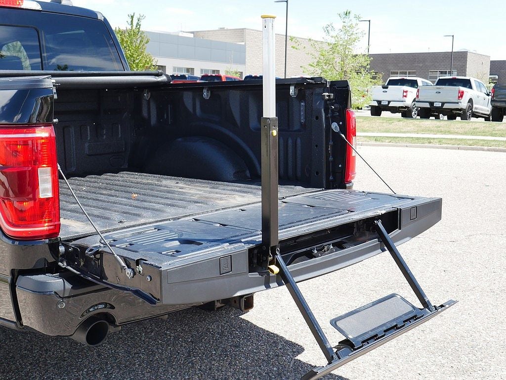 2023 Ford F-150 XLT CREW 3.5 PB
