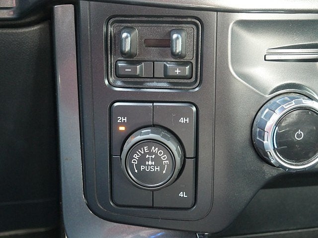 2023 Ford F-150 XLT CREW 3.5 PB