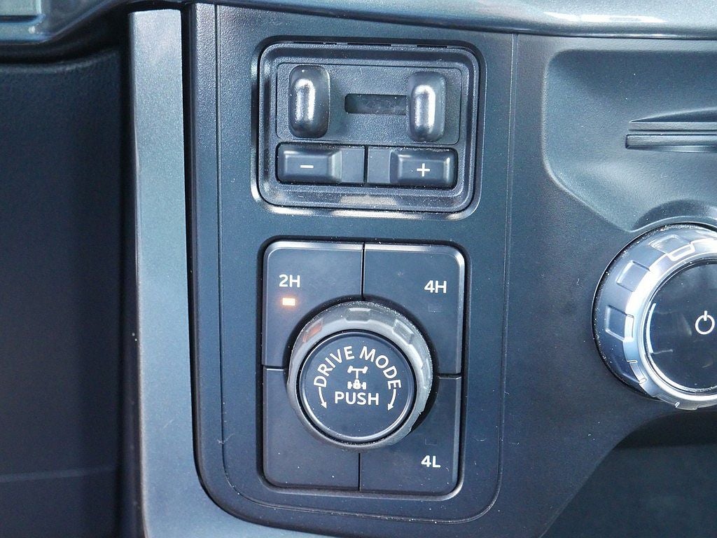 2023 Ford F-150 XLT CREW 3.5 PB